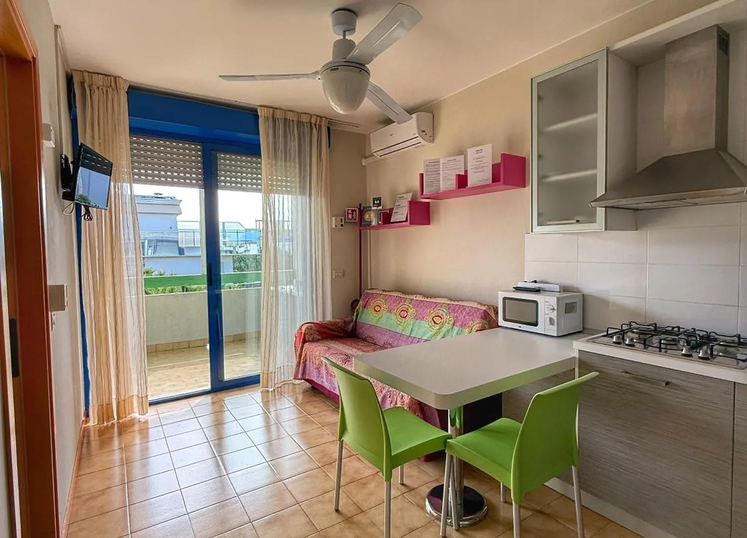 Apartment Grazioso Appartamento N 66 A Bibione A 100 Mt Dal Mare